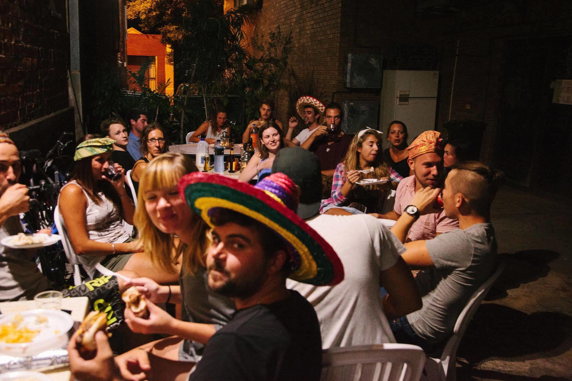 ฟรีเมนทัล โอสเทล Hostel ฟรีแมนเทิล ภายนอก รูปภาพ